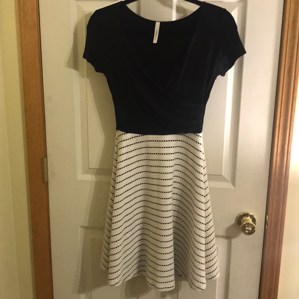 Black and white dress